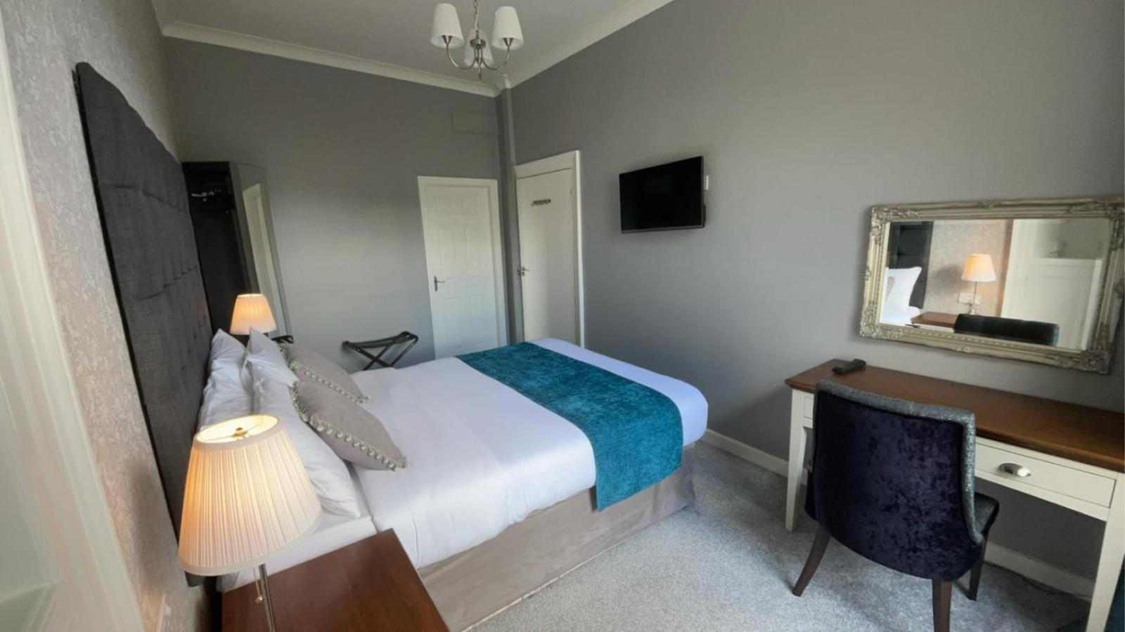 Virginia House, Ulverston Bilik gambar